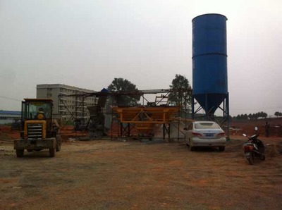 漢邦地板咸寧新工廠建設穩(wěn)步推進